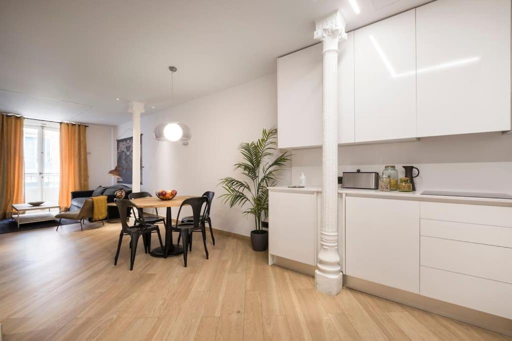 Lujoso Apartamento Cerca De Plaza Mayor Madrid Ngoại thất bức ảnh