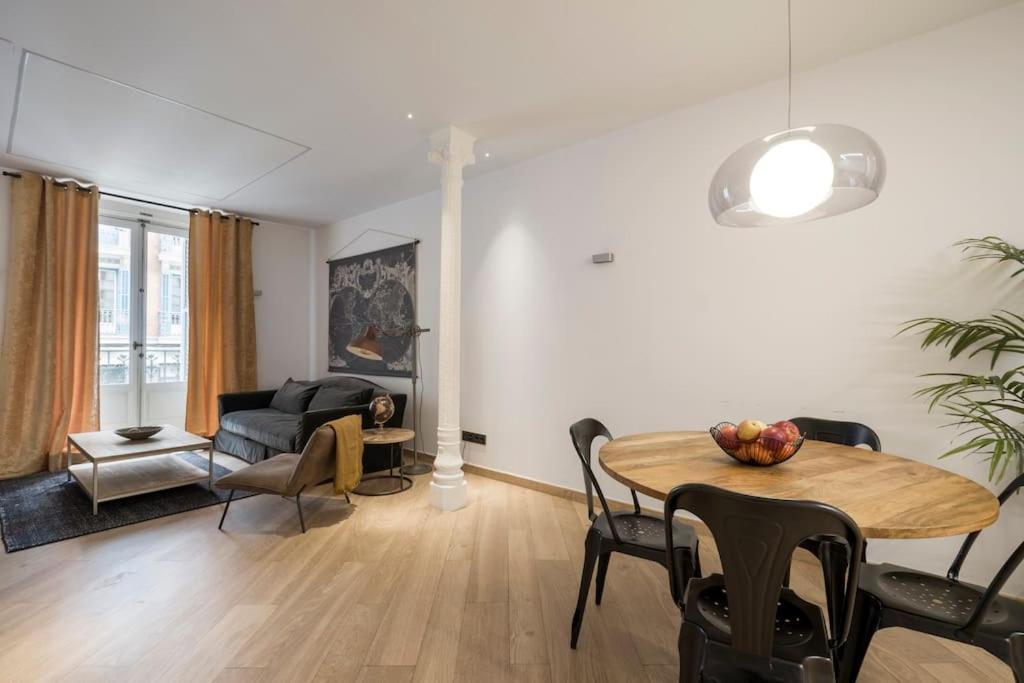 Lujoso Apartamento Cerca De Plaza Mayor Madrid Ngoại thất bức ảnh
